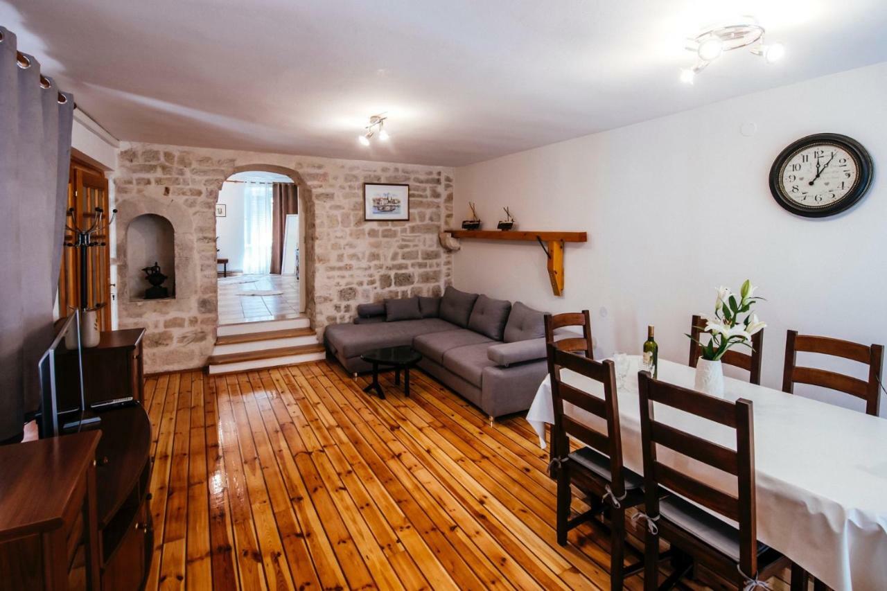 Apartamento Heart Of Town Zadar Exterior foto