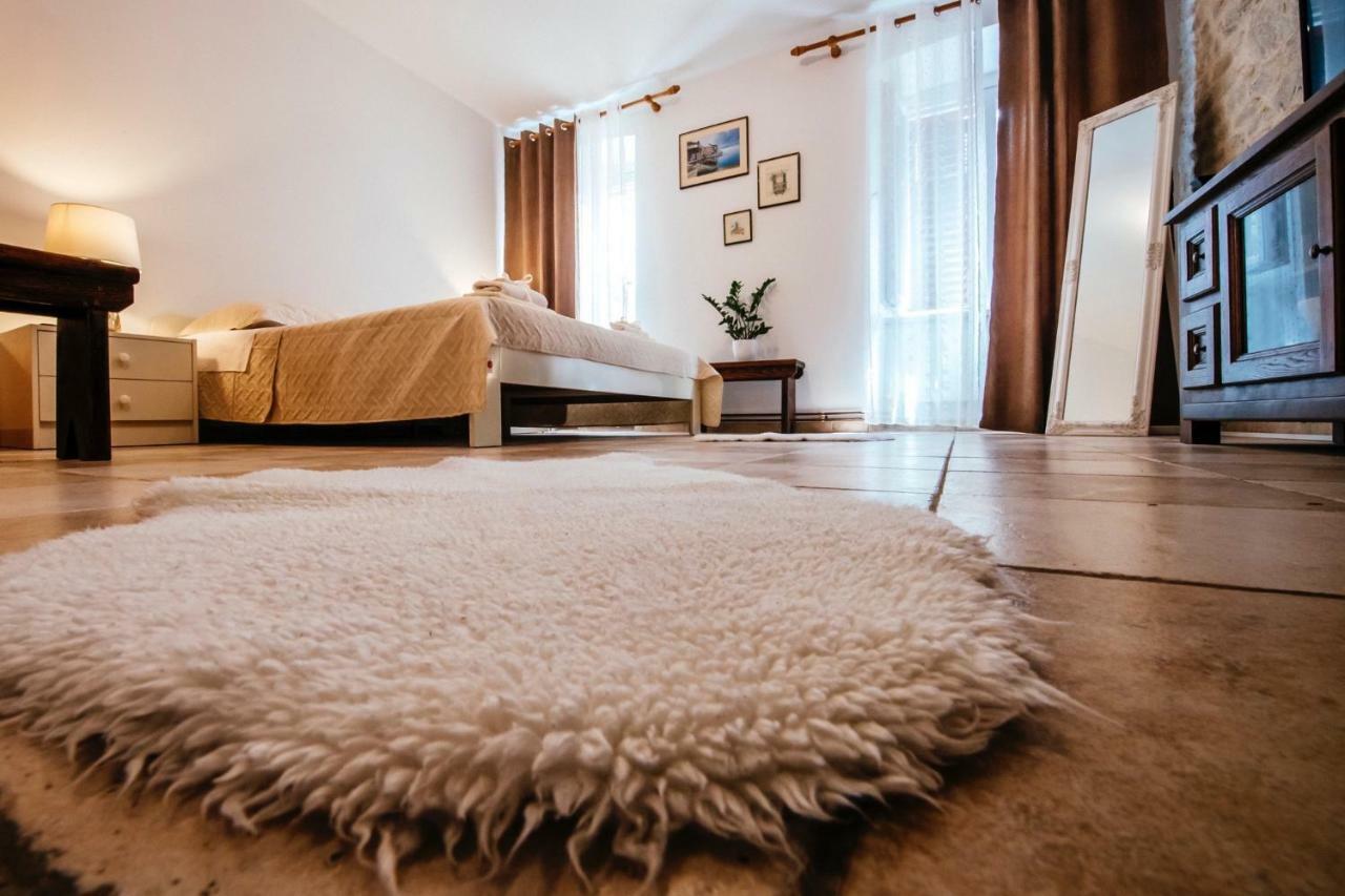 Apartamento Heart Of Town Zadar Exterior foto