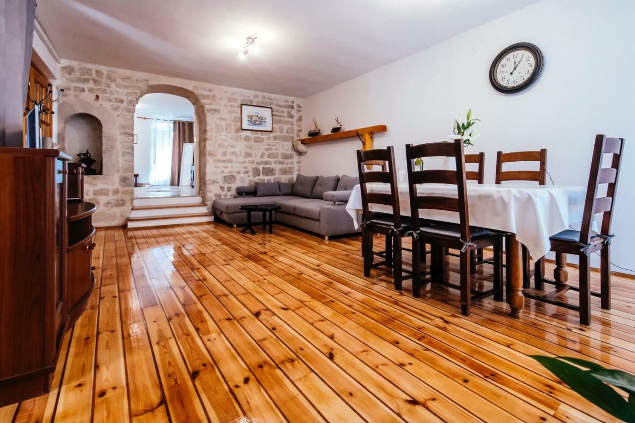 Apartamento Heart Of Town Zadar Exterior foto