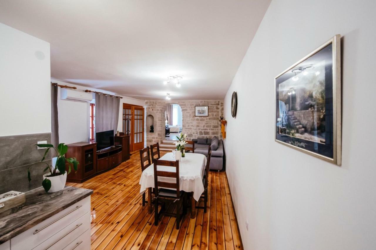 Apartamento Heart Of Town Zadar Exterior foto