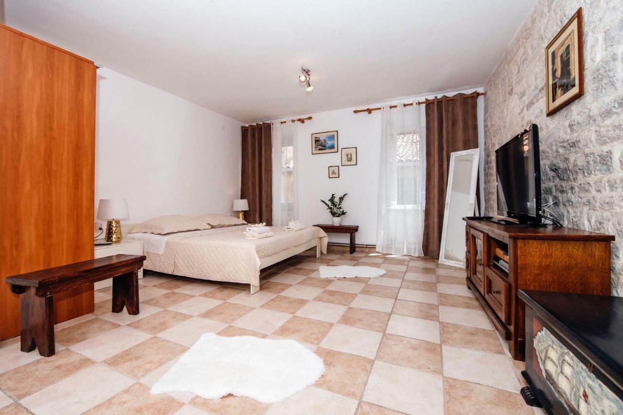 Apartamento Heart Of Town Zadar Exterior foto