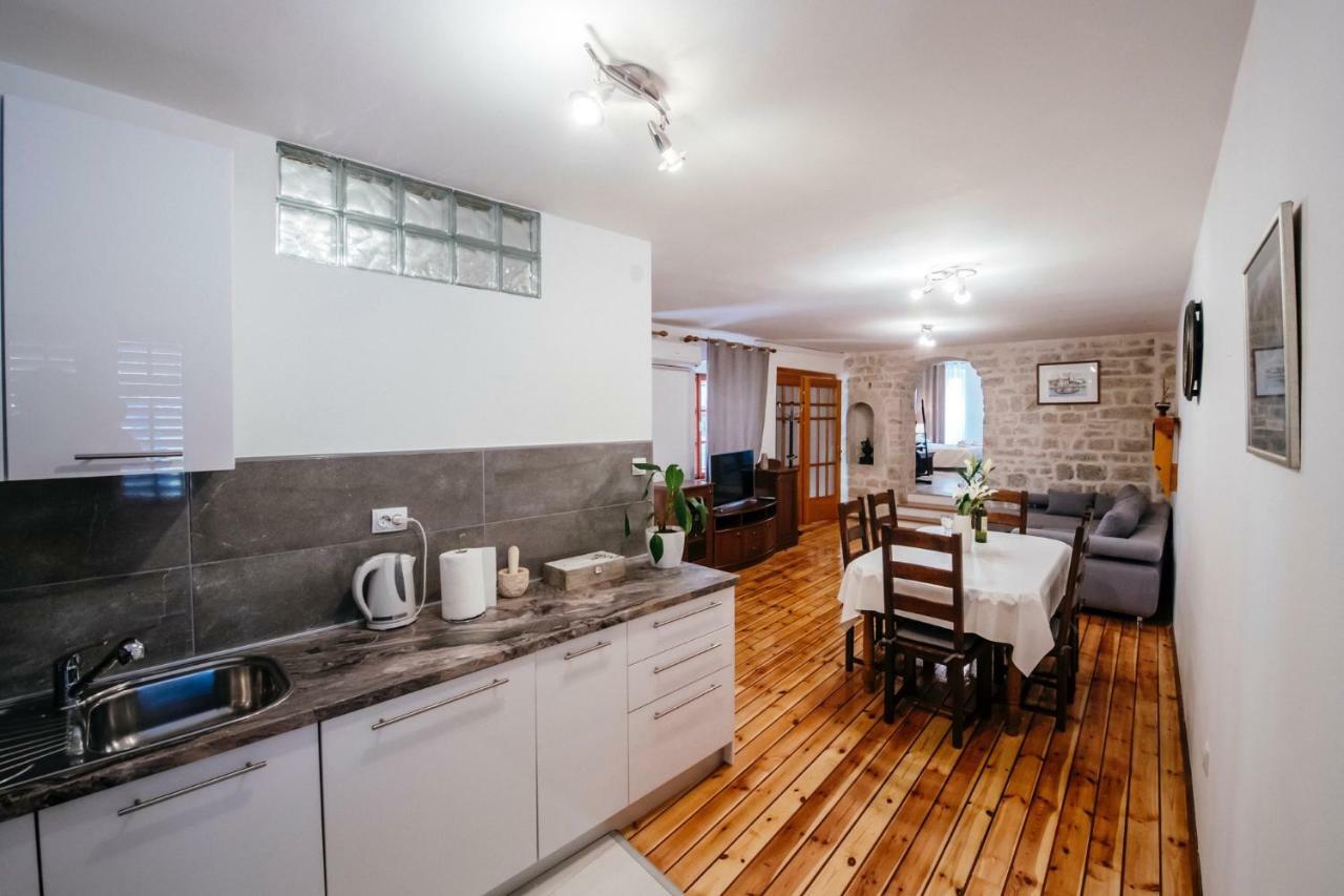 Apartamento Heart Of Town Zadar Exterior foto